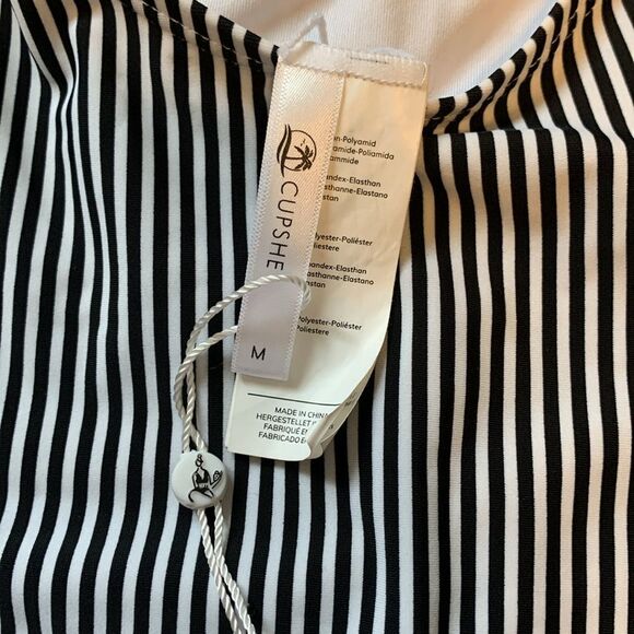 NWOT Women's Juniors Cupshe Striped Lace Deep V-neck High Cut One Piece Swimsuit - Picture 8 of 10